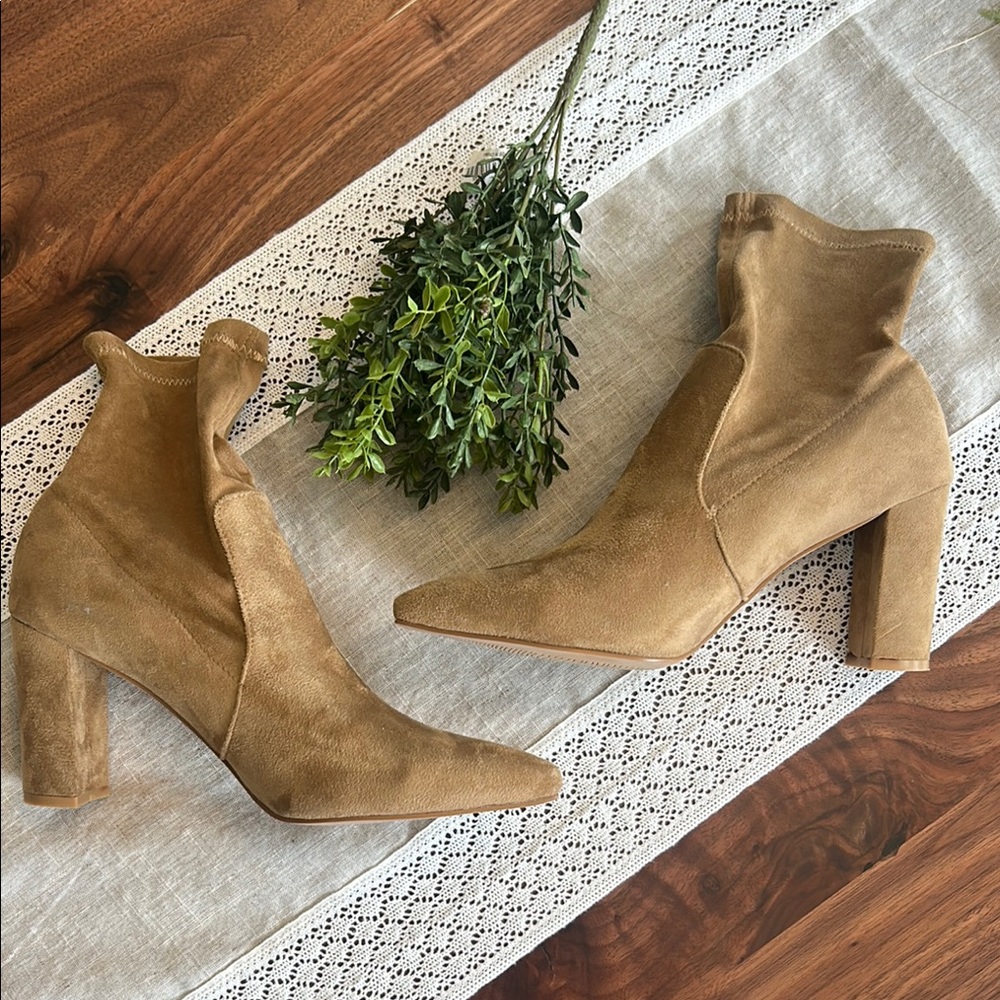 Elegant Tan Suede Ankle Boots BRAND NEW